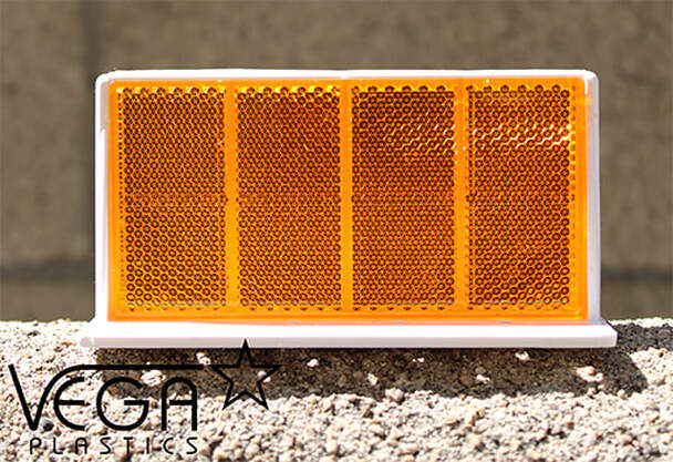 Barrier Wall Reflector (One-Way) - AMBER